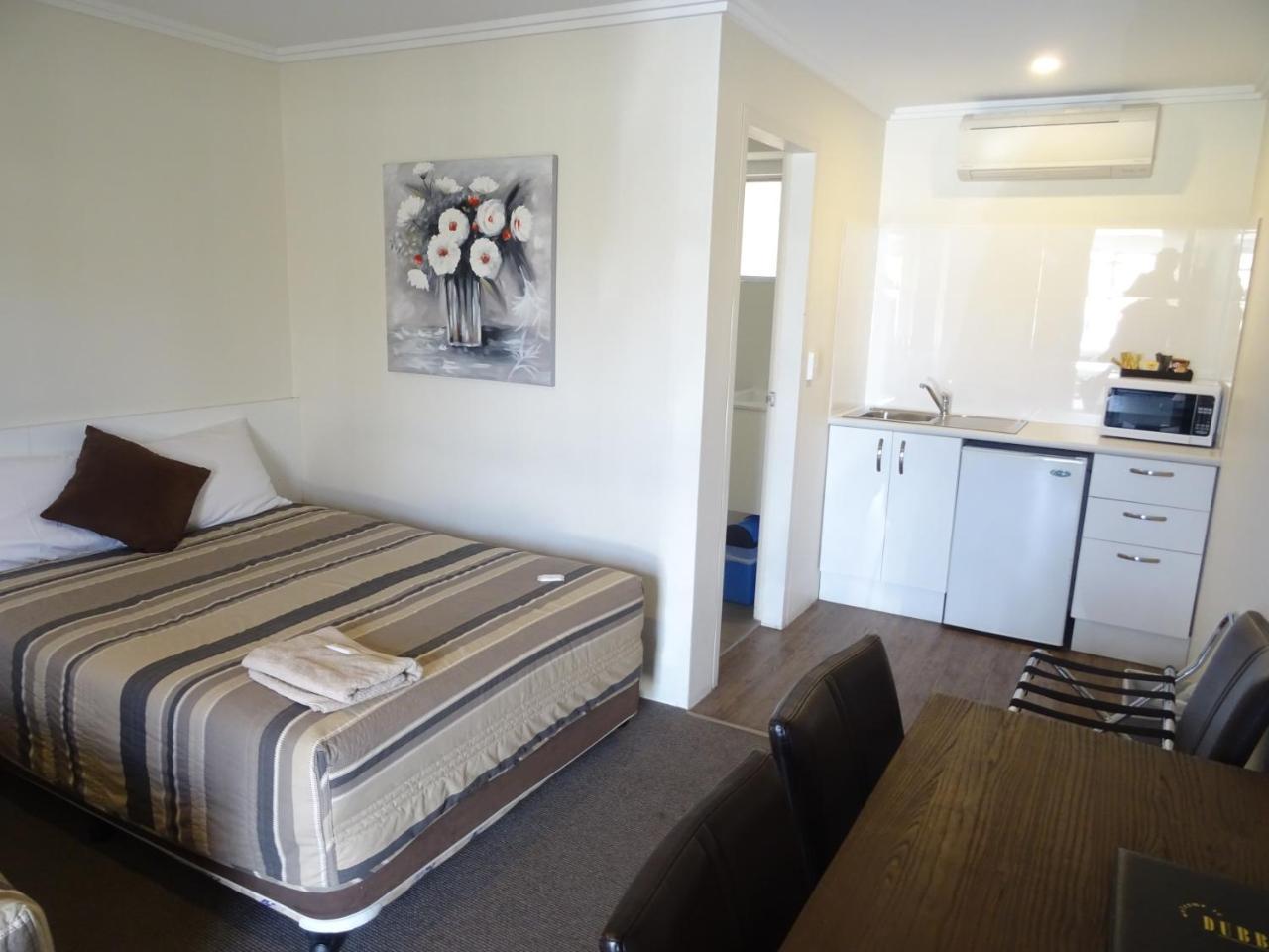 Centrepoint Motel Dubbo Luaran gambar
